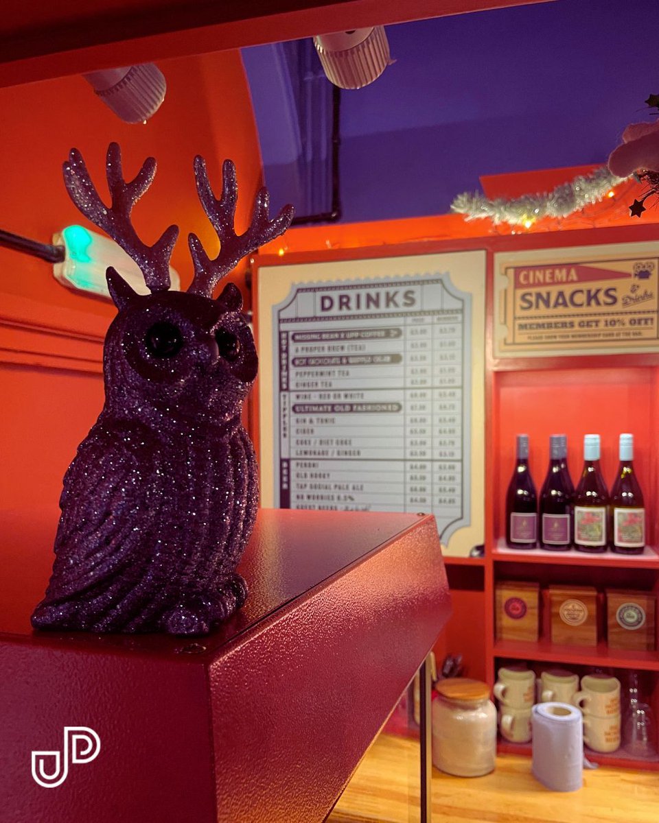 Ultimate Pic Palace tweet media