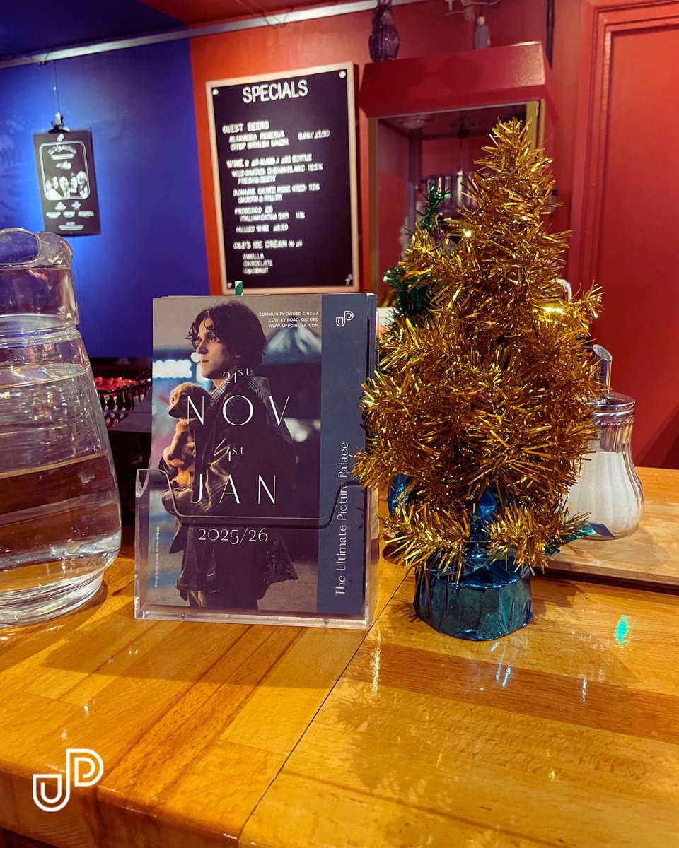 Ultimate Pic Palace tweet media