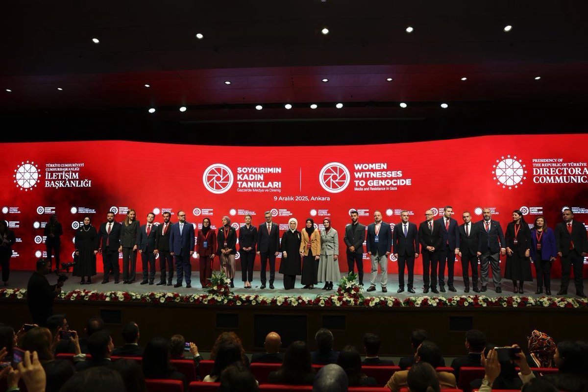 Cumhurbaşkanlığı İletişim Başkanlığı olarak düzenlediğimiz “Soykırımın Kadın Tanıkları: Gazze’de Medya ve Direniş” panelinde, Gazze’de yaşanan insanlık dışı saldırıları, direnişi ve özellikle kadın gazetecilerin fedakârlıklarını ele aldık. 

Programımıza teşrifleriyle bizleri