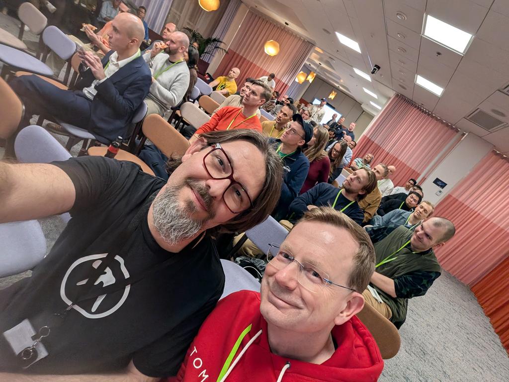 ASalvadorini's tweet image. Let&apos;s start! 🔥

With @RydMike