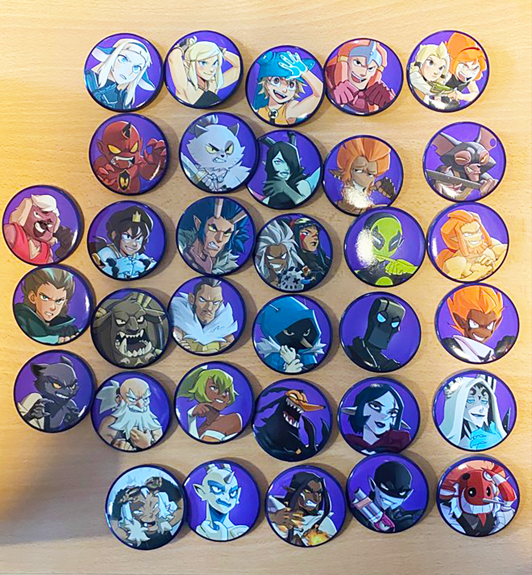 Après vous avoir ravi toute l'année, l'opération promo "badge offert pour toute commande" prend fin. Vous ne recevrez donc plus systématiquement un badge dans chaque colis.

... Mais comme il nous en reste encore un peu, vous en recevrez peut-être un, si vous avez de la chance 😉