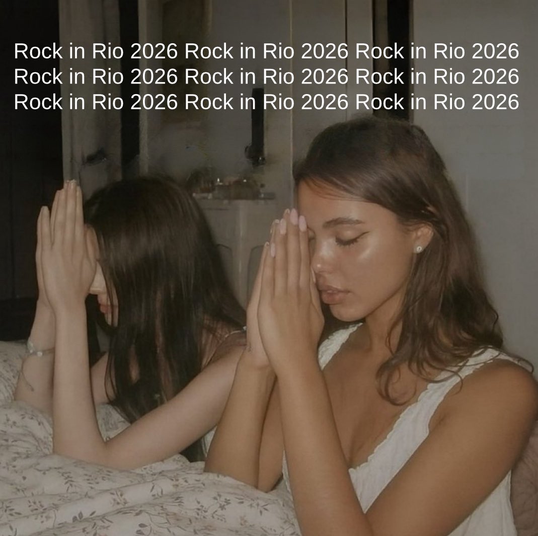 channieverses's tweet image. manifestando um rio card pra todo mundo que vai tentar comprar hoje