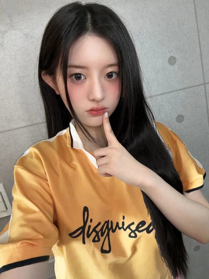 ILLIT PICS tweet media