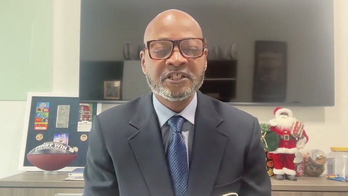 Terry Smith on Matt Campbell:

"We're aligned. He's blue collar, he creates toughness, discipline, just the core values of what Penn State represents. Felt like he was the right leadership at the right time, and I wanted to stay a part of it."