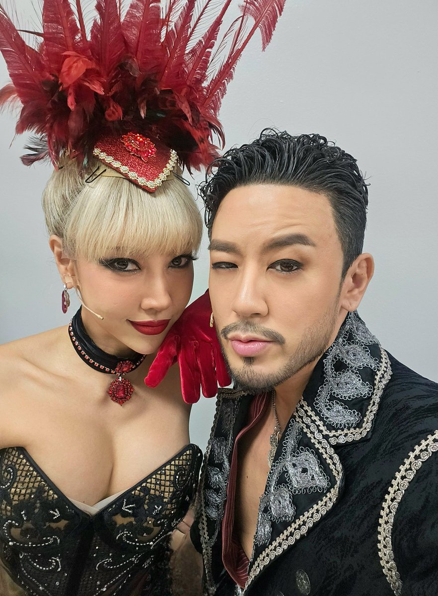 NINI AND SANTIAGO
이제서야 첫공
#뮤지컬물랑루즈 #물랑루즈
#하유진 #심건우