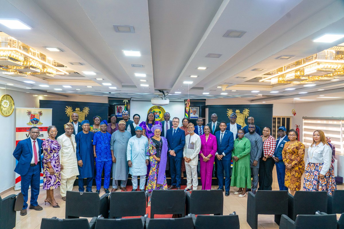 WHONigeria's tweet photo. Together with @UKinNigeria, WHO is helping Nigeria build a resilient, skilled health workforce , bringing quality care to every community. 💙
This is how we move closer to #HealthForAll.
👉 Learn more: https://t.co/Sb434Hf3Dp
#StrongerHealthSystems
#InvestInHealthWorkers https://t.co/5VqIvukaBs