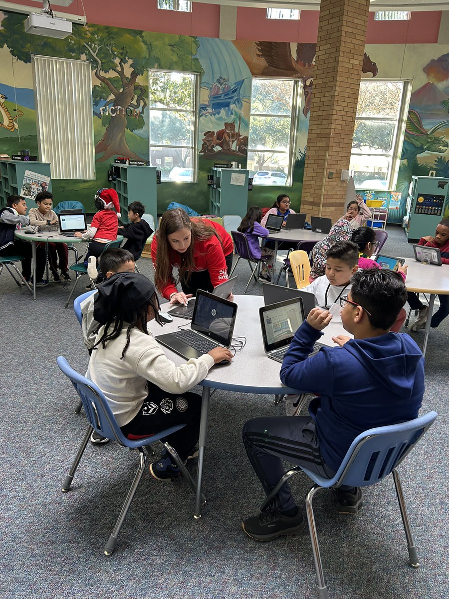 adam_stephens's tweet image. Students from @LCELibrary and across @FortBendISD are all experiencing the #hourofcode this week and are having a blast! @codeorg