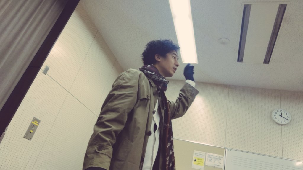 YabaiSibai's tweet photo. おりおん。さんと『メトメガアウ』稽古。他チームは通しとか終えているらしい笑。ニュー古典での熱演直後に稽古して金曜に本番って無理だよねと言ったら『経験と思ってやってみましたが2度とやりません』と笑顔のおりおん。さんを見届けてください！#都市雄POPFES 御予約は→https://t.co/fJHYg7OKPi https://t.co/ApjvLzQ0tA