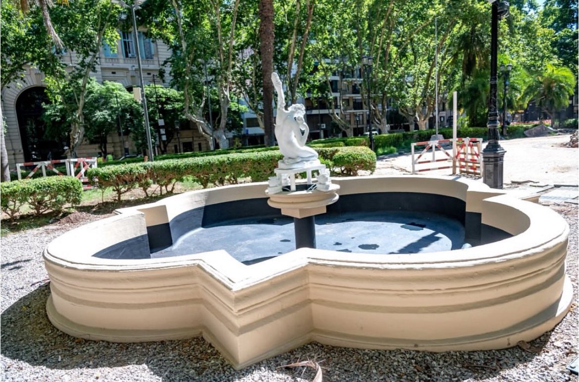 #ObrasDelTricentenario Remodelación y puesta en valor de la Plaza 25 de Mayo <a href="/MuniRosario/">Municipalidad de Rosario</a> <a href="/ObrasRosario/">Secretaría de Obras Públicas y Planeamiento</a>