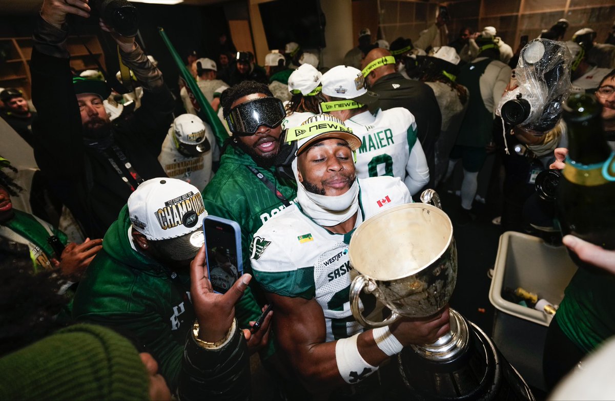 Melique Straker tweet media