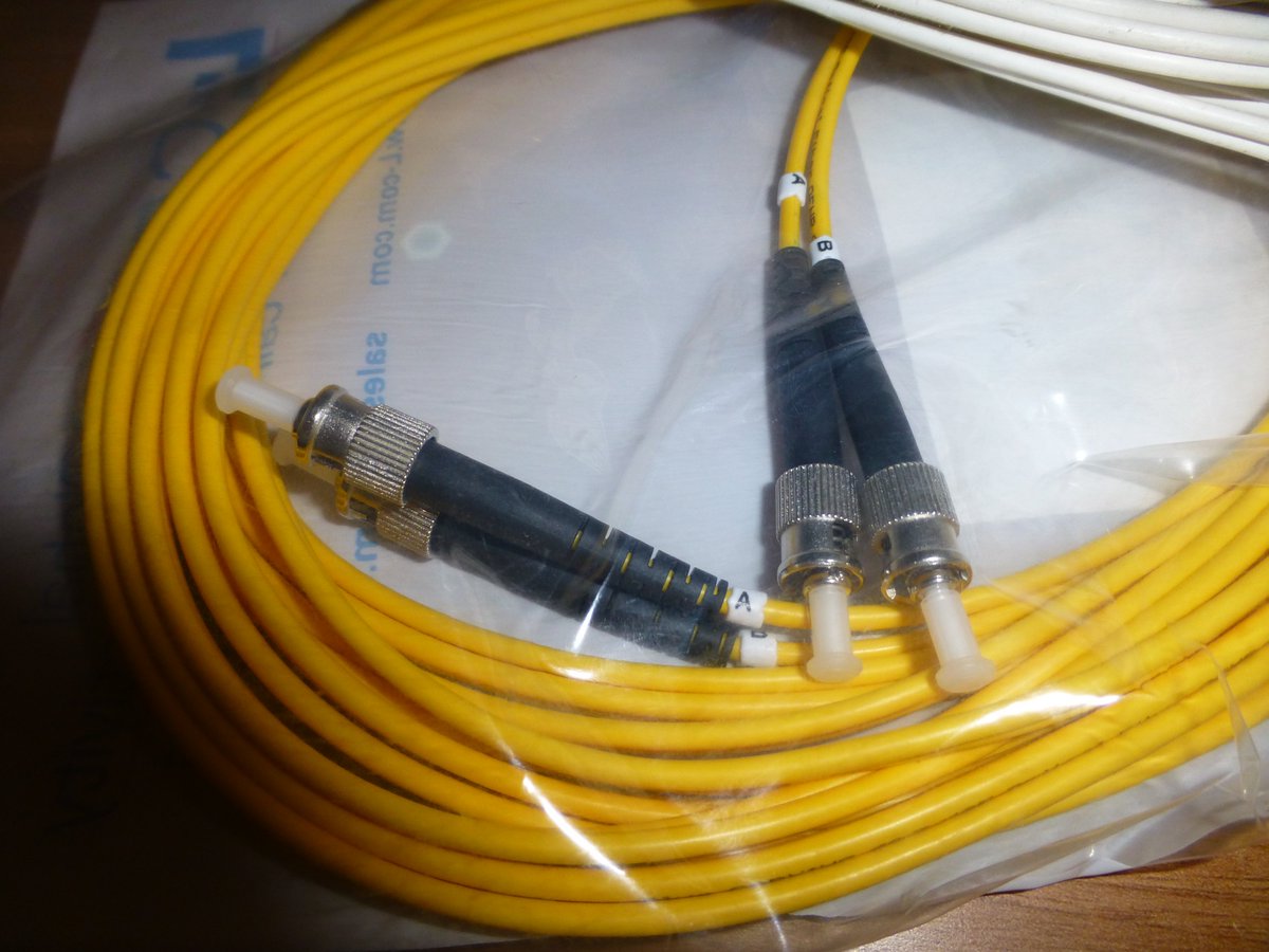 tecelectronic's tweet photo. We sell fiber optic cables for use with dental X-ray machines. All cables we sell are dual ST to ST. New cables can be pretested if requested. #FiberOpticCables #dentalxrays https://t.co/BmTWqASJpH https://t.co/swOccg11ZB