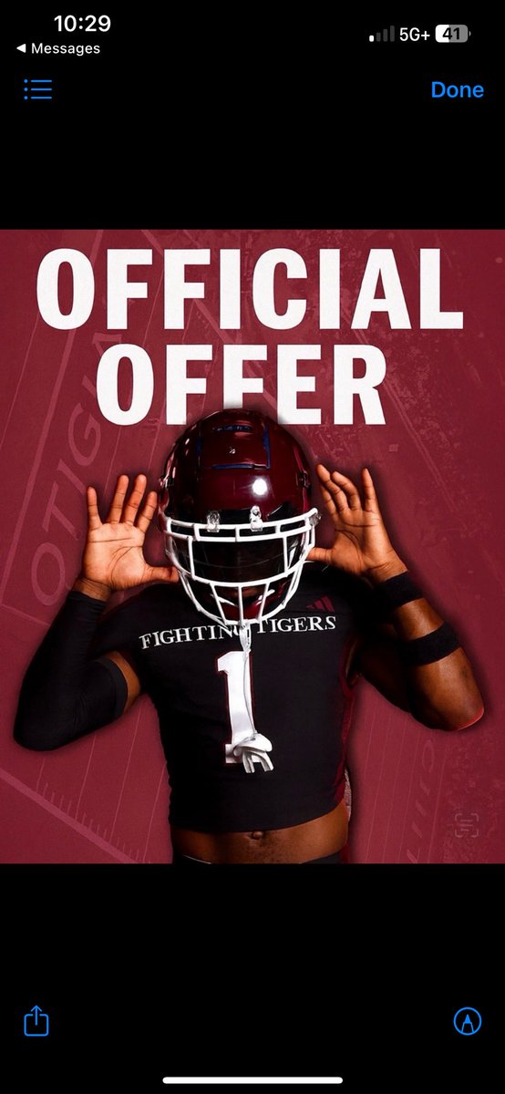 TimJackson70's tweet image. After a great talk with @coachlane9, I have received an offer from @CvilleTigersFB!! 

@coachnatemcpeek @CoachJeffPoe