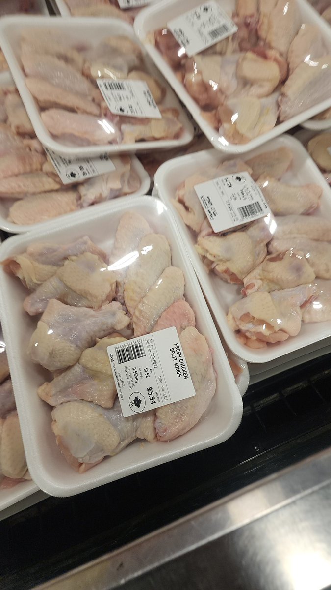Lord_Foodsply's tweet photo. Food prices in Canada could increase by 4% to 6% next year, largely led by pricier meat products, according to a forecast by researchers at Dalhousie University.
#FarmersOfInstagram #FarmersLife #LocalFarms #SupportFarmers #FarmToTable #RestaurantLife #ChefLife #RestaurantOwners #FoodBusinesses #AgricultureInnovation #SmartFarming #FarmFresh