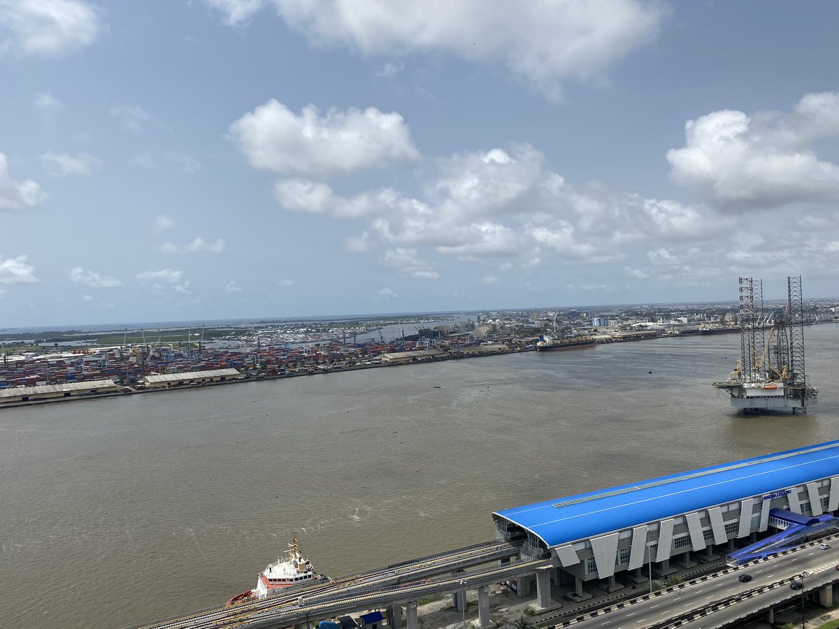 Engr_Ashile's tweet image. Guess who was at the top of it to install solar panels,

If you have not eaten don’t come here oh.