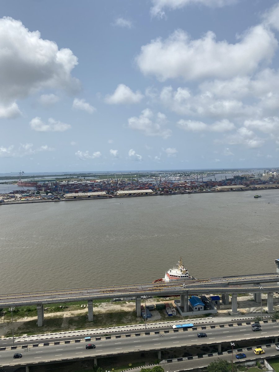 Engr_Ashile's tweet image. Guess who was at the top of it to install solar panels,

If you have not eaten don’t come here oh.