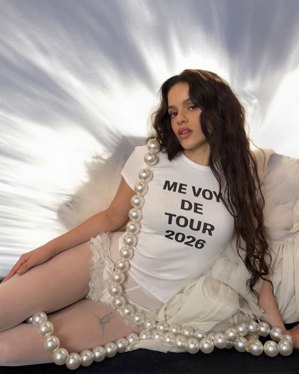 updaterosalia's tweet photo. 🚨 109,000 people are currently in line for the presale of ROSALÍA’s shows in the United States. https://t.co/3QRBzaa1AZ