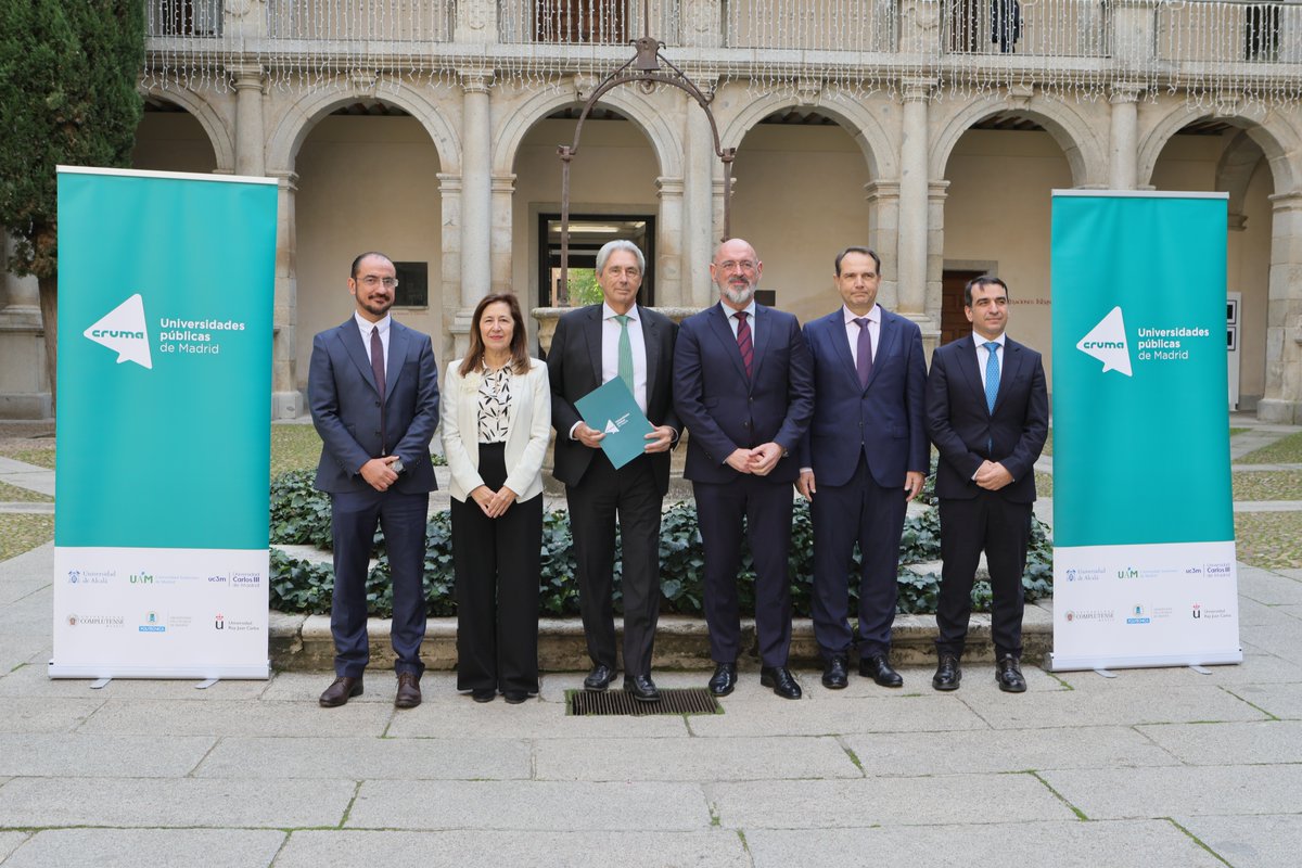 urjc's tweet photo. Hoy se firma la creación de #CRUMA como asociación legalmente constituida, reforzando más la unión de las 6 universidades públicas de Madrid y su compromiso para trabajar por la calidad educativa, la excelencia investigadora y la igualdad de oportunidades
https://t.co/zbeu5XLhpY. https://t.co/i8Bvj53Ebh