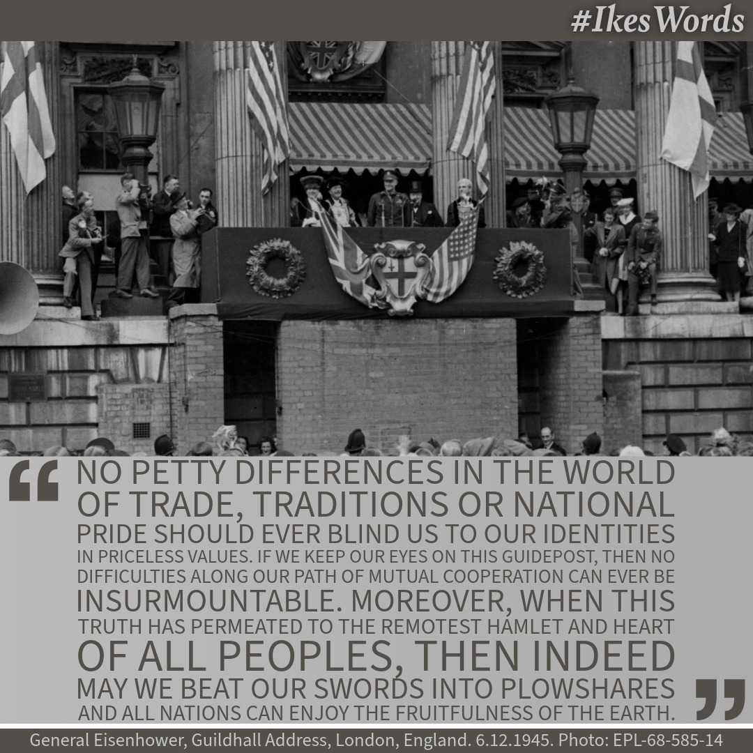 IkeLibrary's tweet image. #WisdomWednesday #IkesWords #IkeLife
General Eisenhower, Guildhall Address, London, England. 6.12.1945. Photo: EPL-68-585-14
@USNatArchives @EisenhowerFound