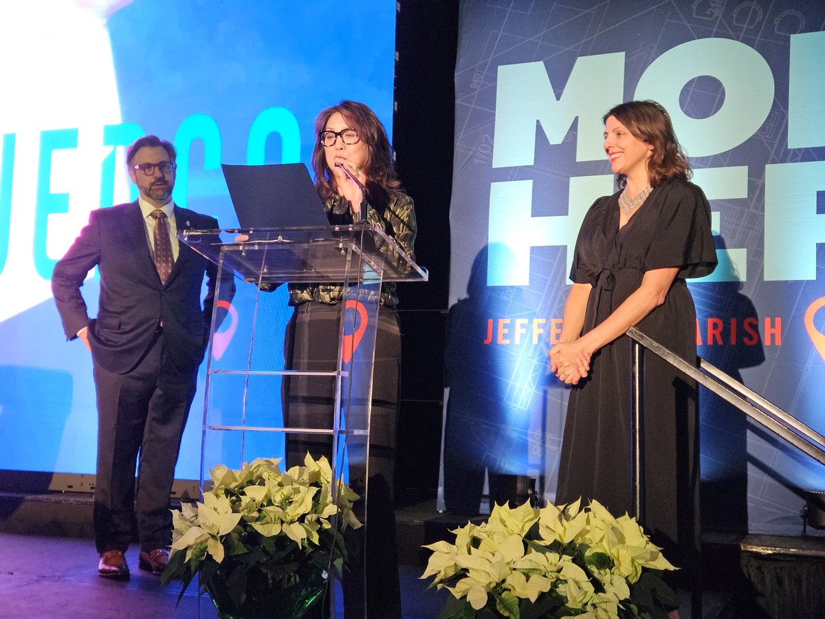 JEDCO_News's tweet photo. 🎉Congrats to our Director of Strategic Initiatives & Policy, Annalisa Kelly, on earning the prestigious CEcD designation from @IEDCtweets. Her leadership and expertise continue to drive growth and opportunity in #JeffParish. We’re so proud!🌟 #CEcD #EconomicDevelopment #MoreHere https://t.co/t6yaPFBIQR