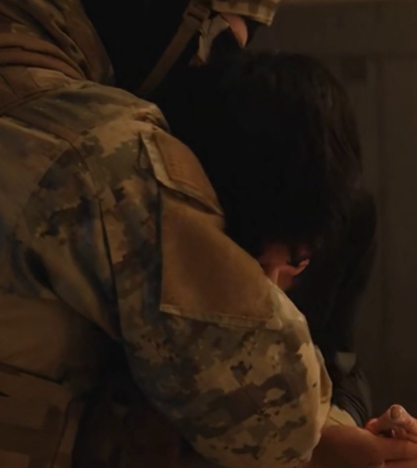 jinylaura29's tweet image. ghost save me 🥺 #9thdecember #viral #characterai #fotografia #soraart #inshot_edits #booktok #ghostsimonriley