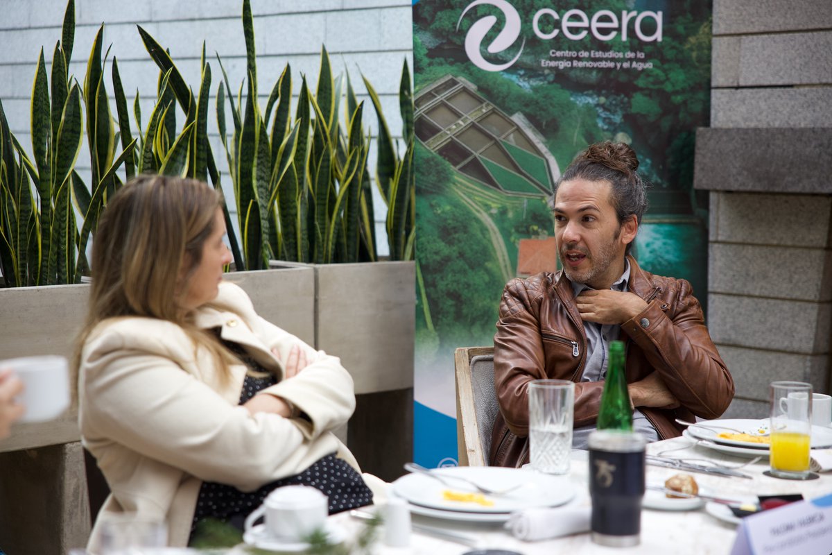 CeeraColombia's tweet image. 📸 Los mejores momentos del encuentro con la senadora y precandidata @PalomaValenciaL 

Un diálogo clave sobre el papel de las #PCH en la seguridad y soberanía energética del país.