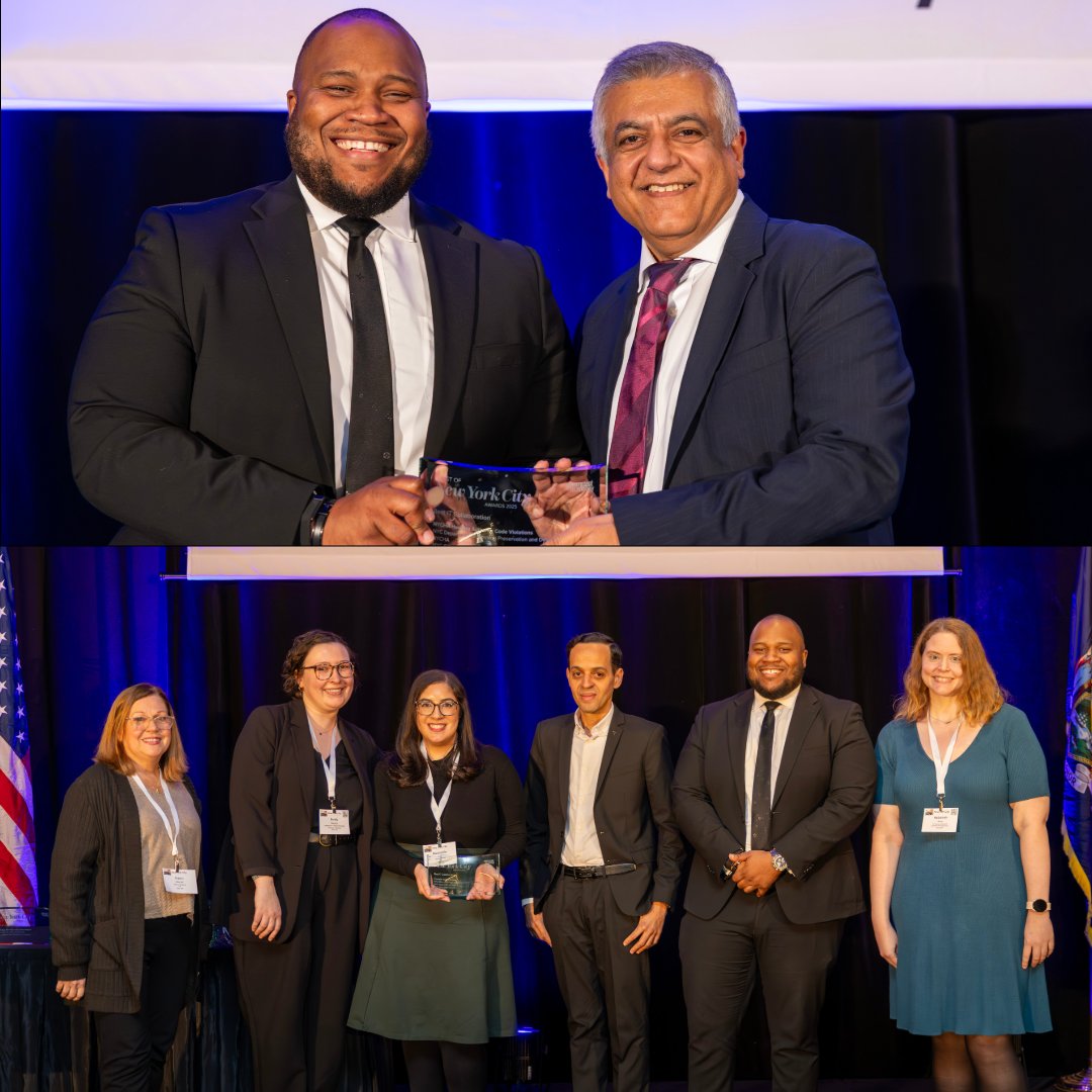 NYCOfficeofTech's tweet image. #NYCCTO Fraser celebrated the stars of NYC’s tech workforce during @GovTechNews' Best of NYC awards this week in Brooklyn.  
 
A special congratulations to OTI’s winners:
 
• Best Application Serving the Public
   ‣ Franchise Administration: Franchise Infrastructure and…