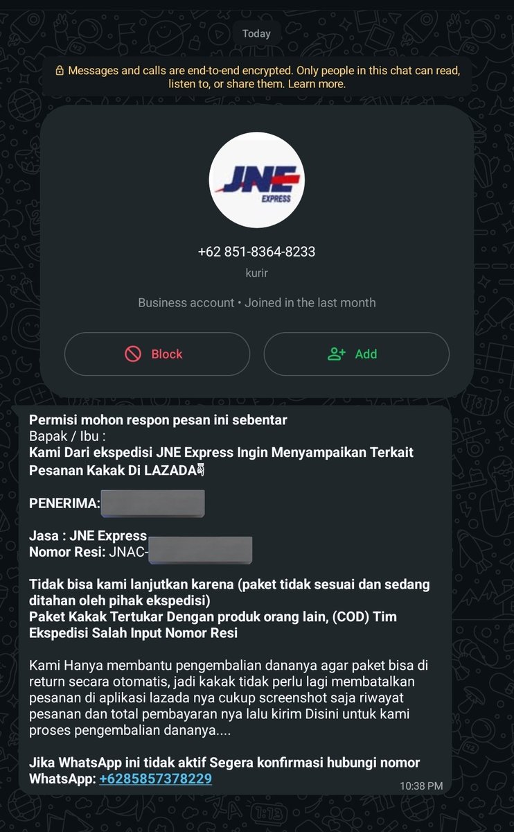 sorecu's tweet image. hati-hati, guyss. 

lagi marak penipuan berkedok ekspedisi salah input resi atau paket tertukar kayak gini. parahnya, mereka tahu detail nomor resi kita; ini yang bikin kita rawan terjebak. kalo kalian dapet pesan semacam ini, abaikan saja, yaa. janlup langsung block. 

semangat!