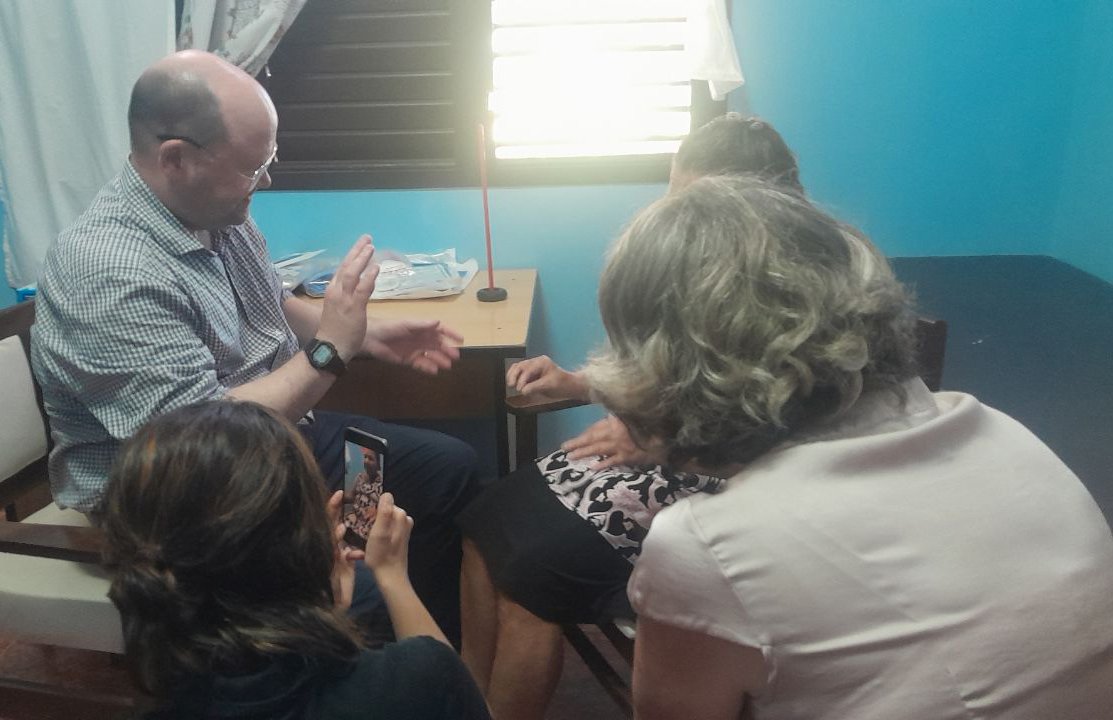 🔬🔎 Intervienen expertos de Reino Unido en evaluación de la ataxia.
Información precisa 👇
acn.cu/salud/intervie…
#Holguín 
#Cuba