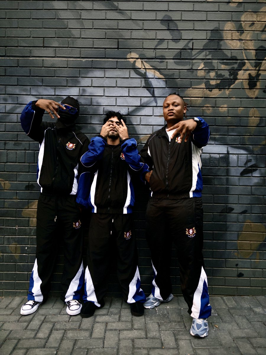 Need 20k views on this who’s gonna support me in getting that by retweeting 🙏🏼🙂