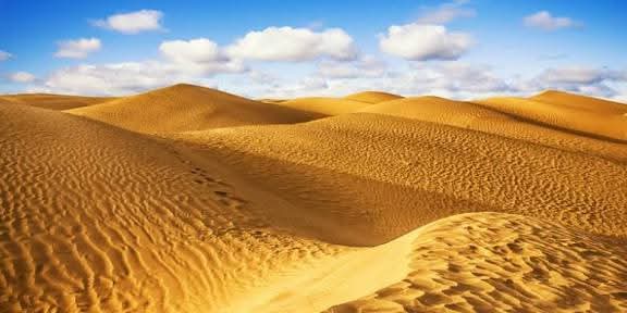 Mako_lt's tweet photo. Es increíble que haya gente quejándose que el desierto de #MetroidPrime4Beyond está despierto. No! enserio si no me dices no me doy cuenta 
Dejen de quejarse y repetir como gente sin cerebro lo que les dice su medio de noticias que para lo único que los usa es para generartráfico https://t.co/JeAUtompu5