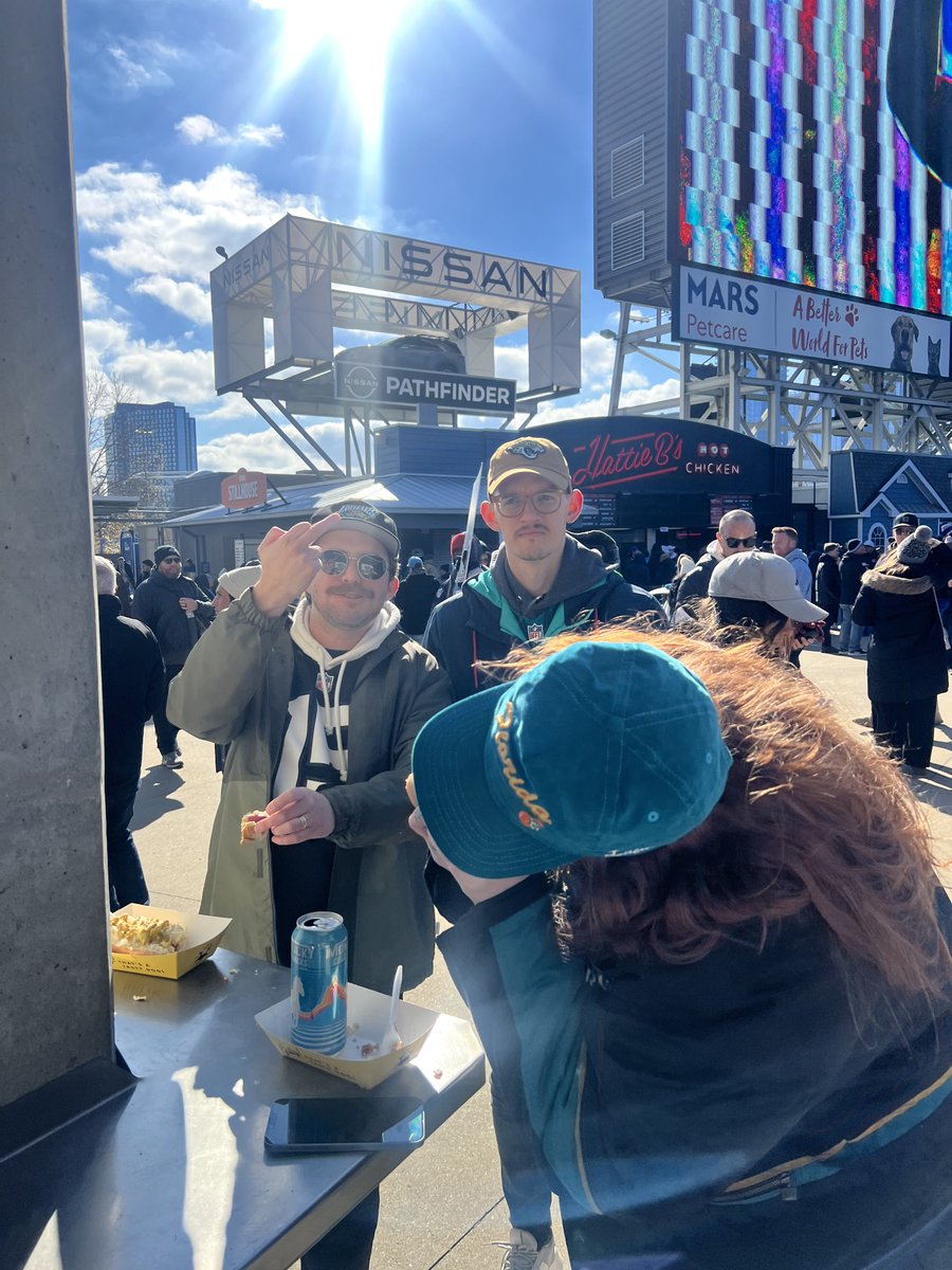 daisy “dan goose” tackett tweet media