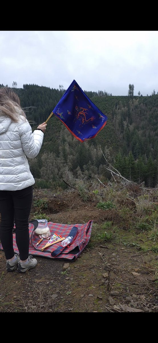 Mudang Mi tweet media