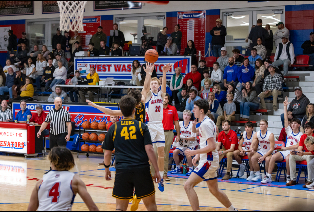 WWSenatorSam's tweet image. WW Beats County Rival in Season Opener  westwashingtonschools.org/o/senators/art…