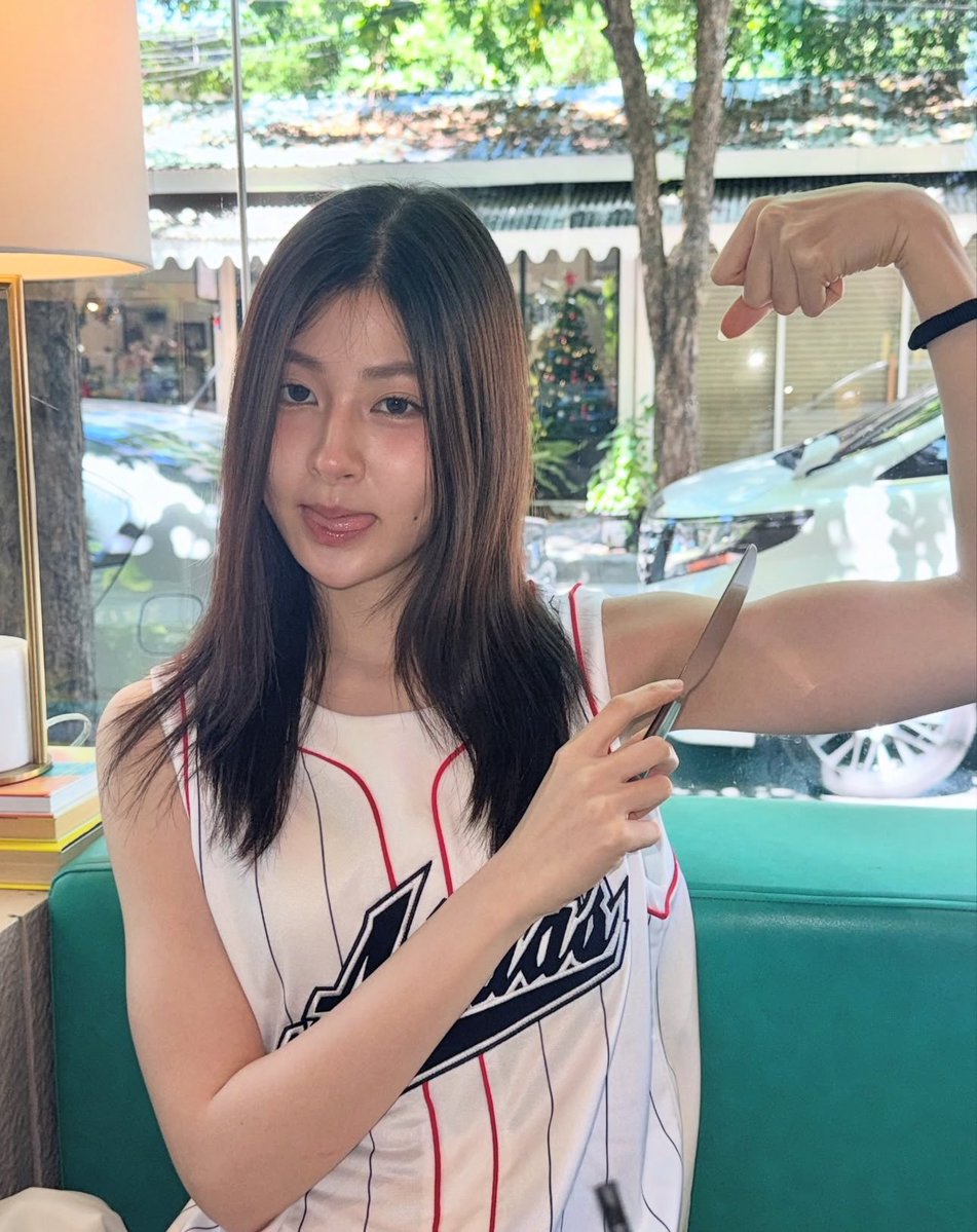 pahnfond's tweet image. 