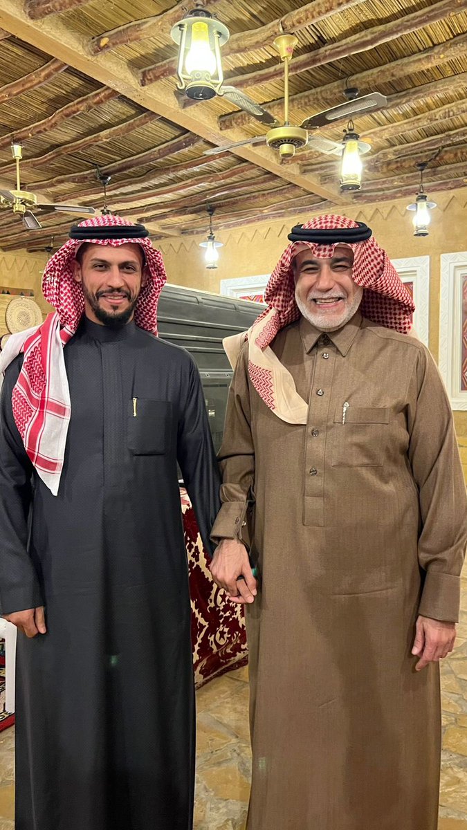 WathiqTabuk's tweet photo. تتقدم الجمعية بخالص الشكر والتقدير لـ اللجنة التنسيقية لجمعيات الوقاية و التأهيل من المخدرات على تنسيق زيارة الجمعية لـ الشيخ فيصل بن عبدالله الراجحي في منتجعه الخاص ، كما نشكره على حفاوة الاستقبال واهتمامه بجمعيات التعافي من الإدمان ، سائلين الله أن يبارك في جهوده وعطائه ✨.
#جمعية_واثق_للتعافي_من_الإدمان_بتبوك