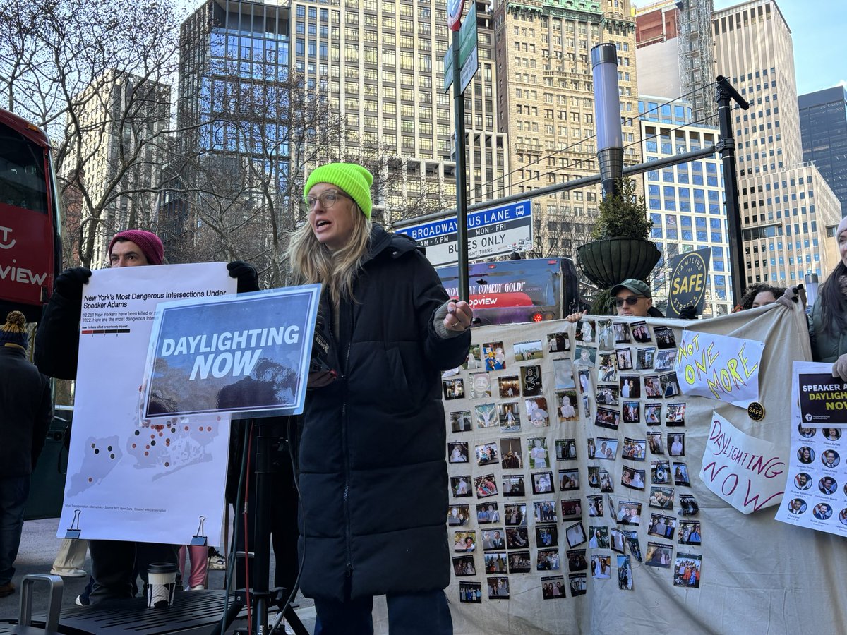 Advocates with Trans Alt, Families for Safe Streets and Open Plans are revealing new data on the city’s most dangerous intersections as they push for the city council to vote on a universal dayligjting measure before the year’s end.