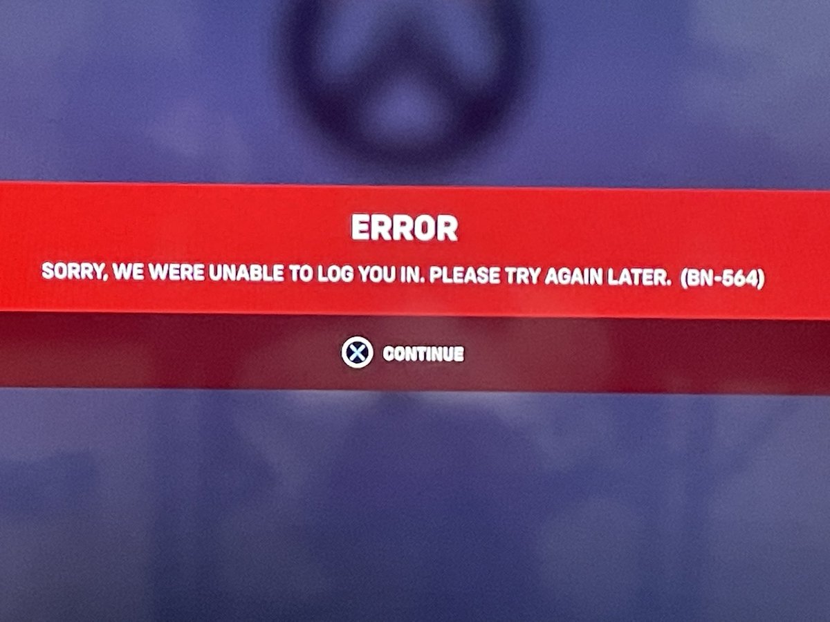 looptiepooptie's tweet image. i hate overwatch 🐛