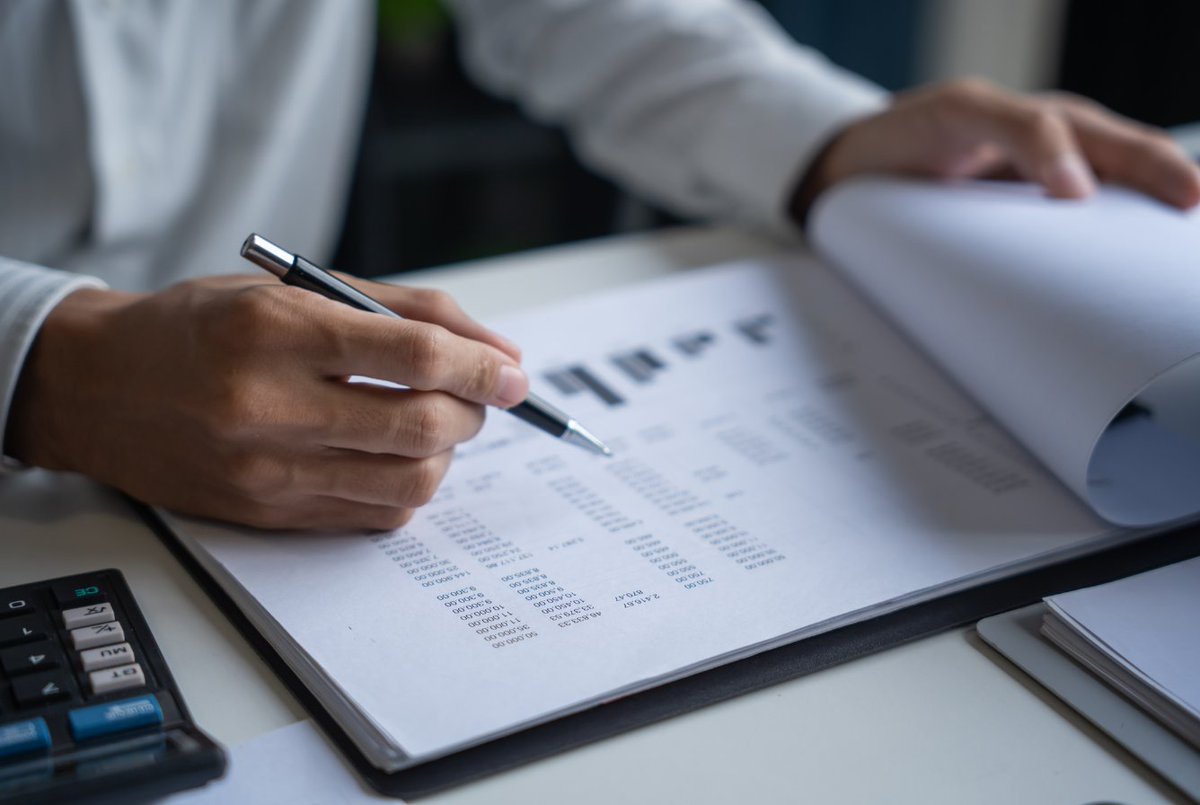 Spend Smart Before Year-End Budgets Reset 📑December is that “use-it-or-lose-it” moment for sanitation and custodial budgets. Before funds close out for the year, many schools are stocking up or upgrading systems.

hubs.li/Q03XkFSk0