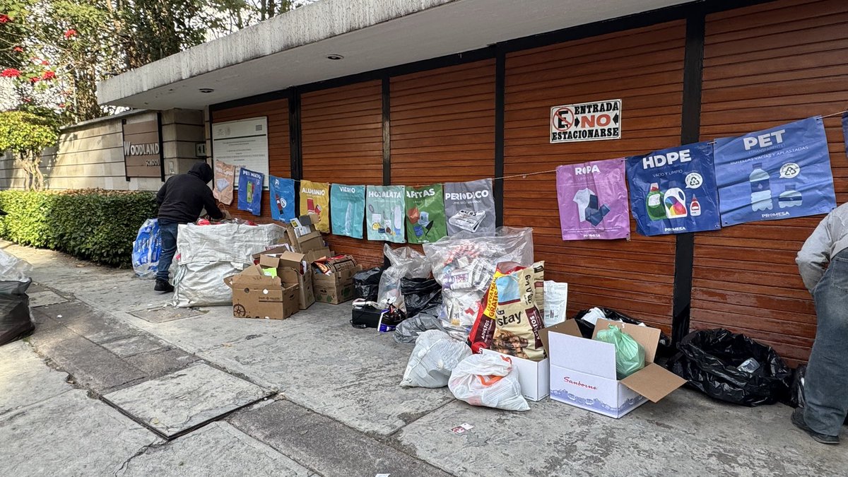 Gracias a todos por su participación y entusiasmo en la recolección del mes de noviembre de Escuela Promesa, sigamos cuidando nuestro planeta 🌎. La siguiente recolección será el viernes 30 de enero de 2026. Participa!!🌎 🌿🌳 #OrgullosamenteWoodland @grupopromesamx