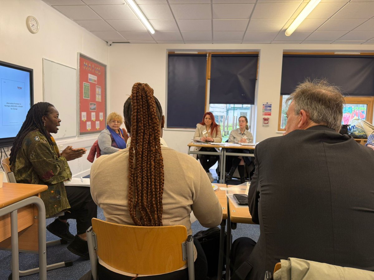 haringeycouncil's tweet image. Fantastic morning at @HaringeyLP with #EU Delegates discussing accountability, #Ofsted &amp;amp; #SEND reform✨ 

Cllr @ZenaBrabazon &amp;amp; senior officers focused on how we help children return successfully into mainstream schooling as well as how we work with them to sustain placements🤝