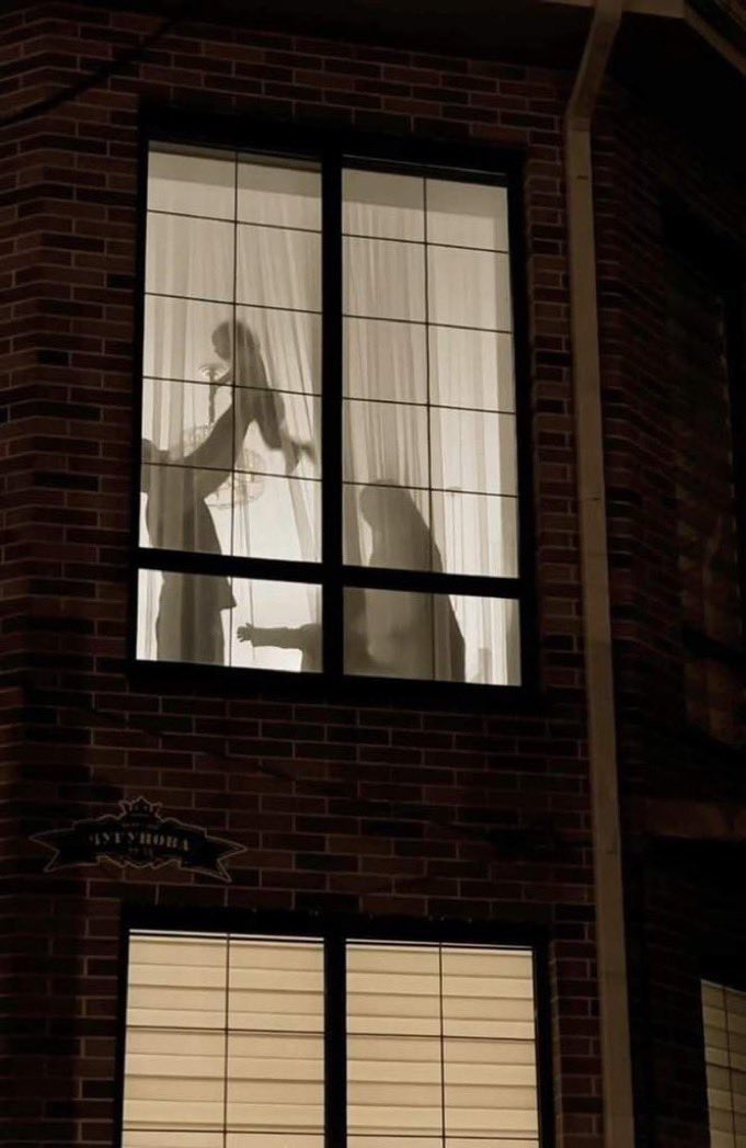 “Ümidimi kaybetmiyorum, yarın Allah'ındır. Dilerse hayatımı bir anda bin Hayr ile süsler.”

-Allah'a Güven