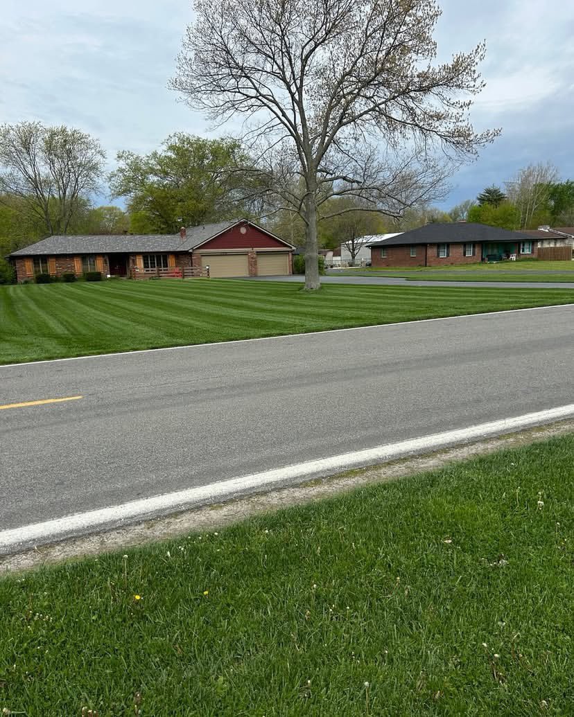 simth_eva's tweet image. Today across the USA feels like a gentle reminder to slow down and breathe. The skies wear a soft blanket of clouds in some places, while sunshine pours warmly over others, creating a peaceful balance between calm and brightness.❤️❤️❤️❤️❤️❤️