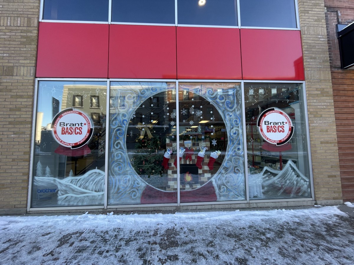 BrantBasics tweet media