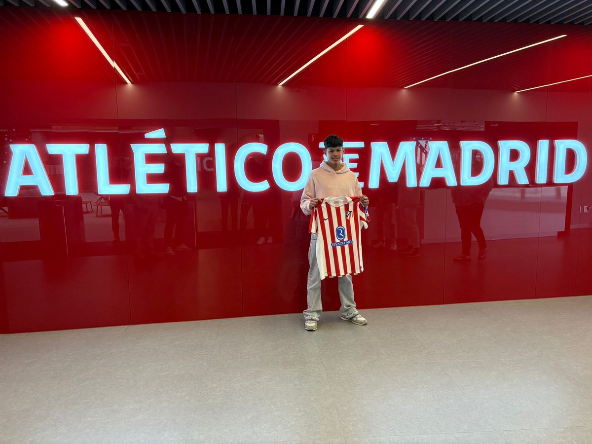 rcdzaragoza's tweet photo. Comunicado oficial | 𝐒𝐚𝐦𝐮𝐞𝐥 𝐁𝐞𝐥𝐭𝐫𝐚́𝐧

Racing Club Zaragoza y Club Atlético de Madrid han alcanzado un acuerdo para el traspaso de Samu Beltrán al conjunto rojiblanco.

Mucha suerte, Samu. Estamos muy orgullosos de ti. Siempre uno de los nuestros.

Enhorabuena 💙 https://t.co/tqnudjgRBG