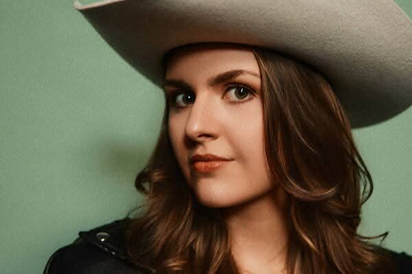 BellotBellot's tweet photo. Voici le programme de la Country night de #Gstaad (CH) 2026.
#DwightYoakam
#DrakeMiligan qui sera le 10 mars à l'Alhambra.
#AppalachianRoads
#AmberRae https://t.co/LDcxCtKjv8