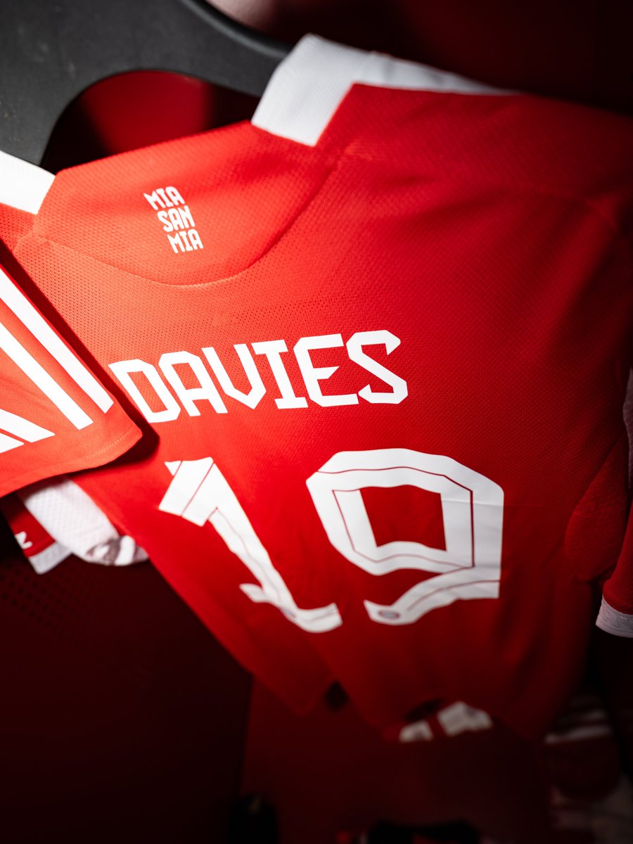 FCBayernES's tweet photo. Volvió 🤩🥲 https://t.co/v9VDZftAHf
