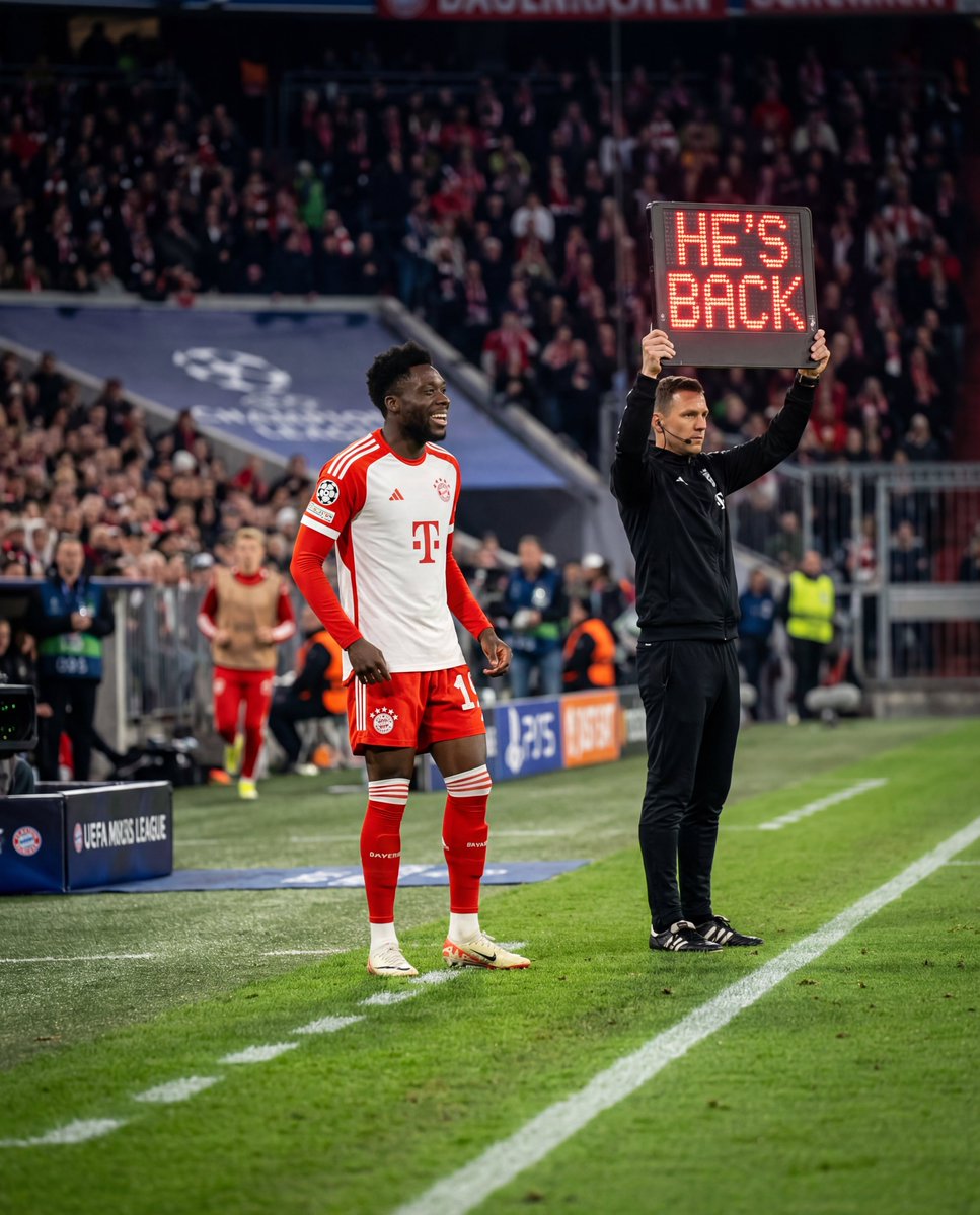 FabrizioRomano's tweet photo. 🚨🇨🇦 262 days after his injury, Alphonso Davies is back available for FC Bayern!

On the bench for Kompany tonight. 🍁 https://t.co/U7FYs82ymA