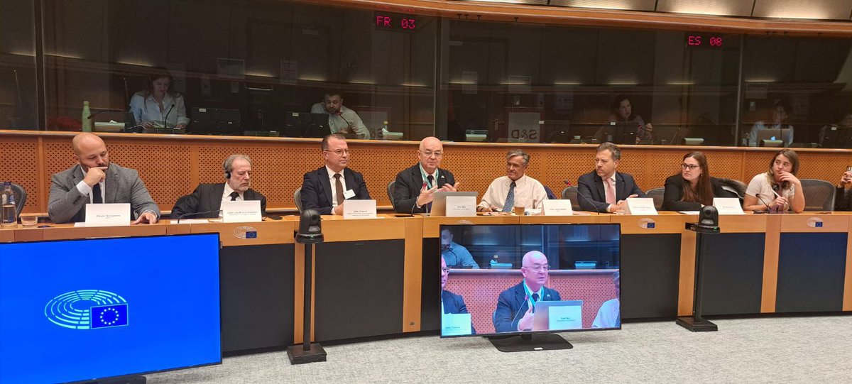 Emil Boc tweet media