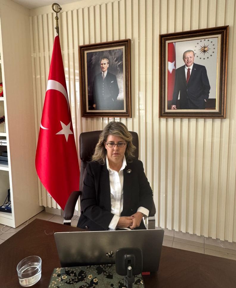 barim_deniz's tweet photo. Ülkemizin Fildişi Sahili ile ilişkilerine ve gelişen işbirliği alanlarına dair verdiğim röportajda soruları yanıtladım.  

Fildişi Sahili ülke makamlarınca mükemmel olarak tanımlanan ilişkilerimizin, Afrika’daki stratejik önemine ve potansiyeline değindim. https://t.co/J4cYlHFEG7