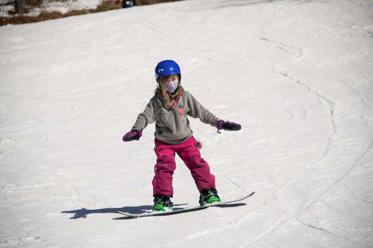 MiddleburySB's tweet photo. Holiday breaks = mountain time! ⛷️❄️
Our 3-Day Holiday Panther Camps (ages 5–12 for skiers and 6-12 for snowboarders) build confidence, skills, and BIG smiles.
Sessions run during holiday weeks — spots fill fast!
👉 Learn more + register: https://t.co/KkvKbIO0ZV  #PantherCamps https://t.co/wVqGw5O25z